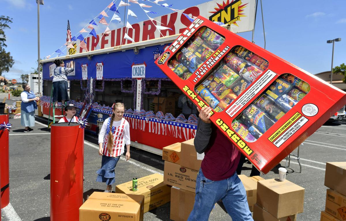 fireworks-lompoc-first-apostolic-church